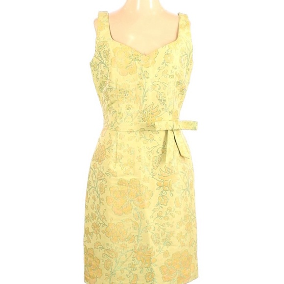 David Meister Dresses & Skirts - DAVID MEISTER size 2 chartreuse green embroidered dress in excellent condition